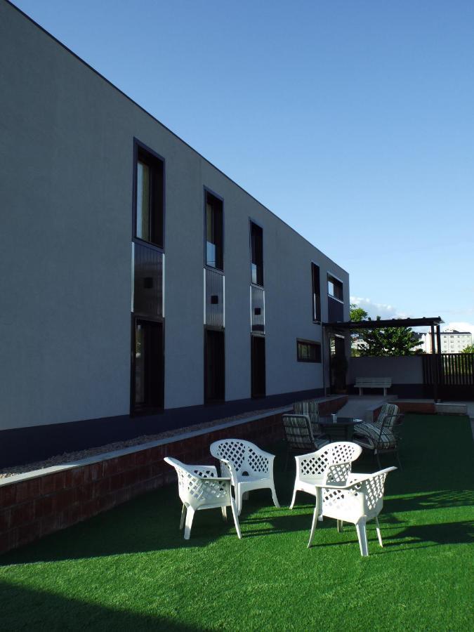 Albergue Santiago 15 Monforte Монфорте-де-Лемос Экстерьер фото