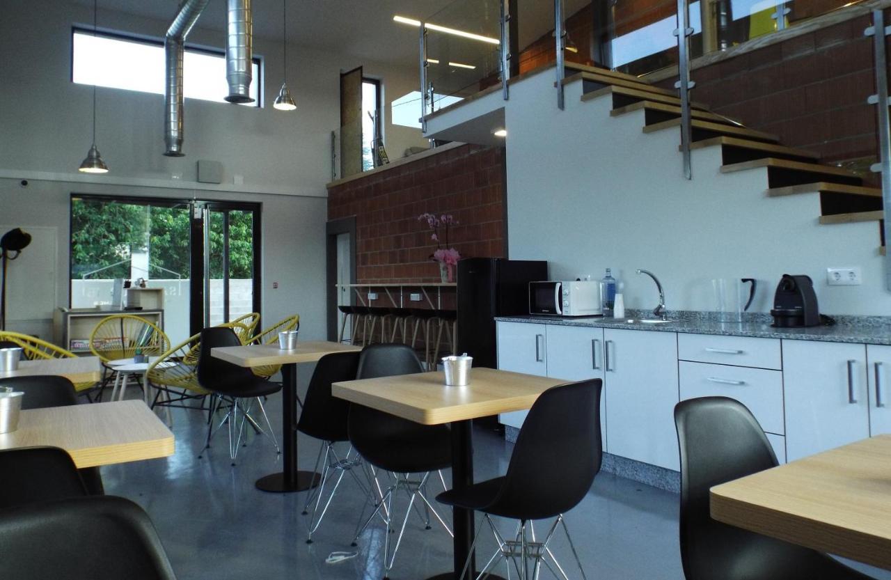 Albergue Santiago 15 Monforte Монфорте-де-Лемос Экстерьер фото