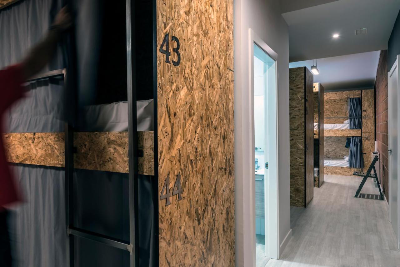 Albergue Santiago 15 Monforte Монфорте-де-Лемос Экстерьер фото